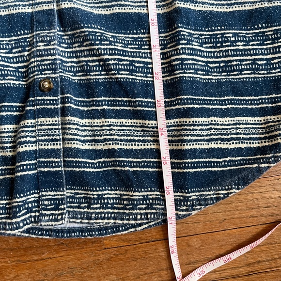 👔 Burton long sleeved button up women’s shirt - Picture 7 of 7